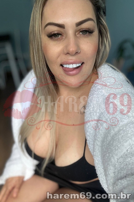 acompanhante de Curitiba, acompanhantes de Curitiba, acompanhante em Curitiba - Stella Mattos