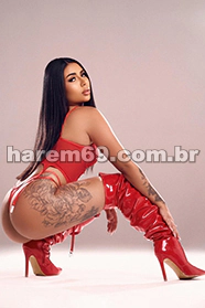 Acompanhante Larissa